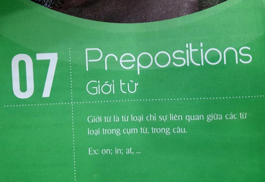 Giới từ trong tiếng Anh - Cách sử dụng và bài tập chuẩn xác nhất