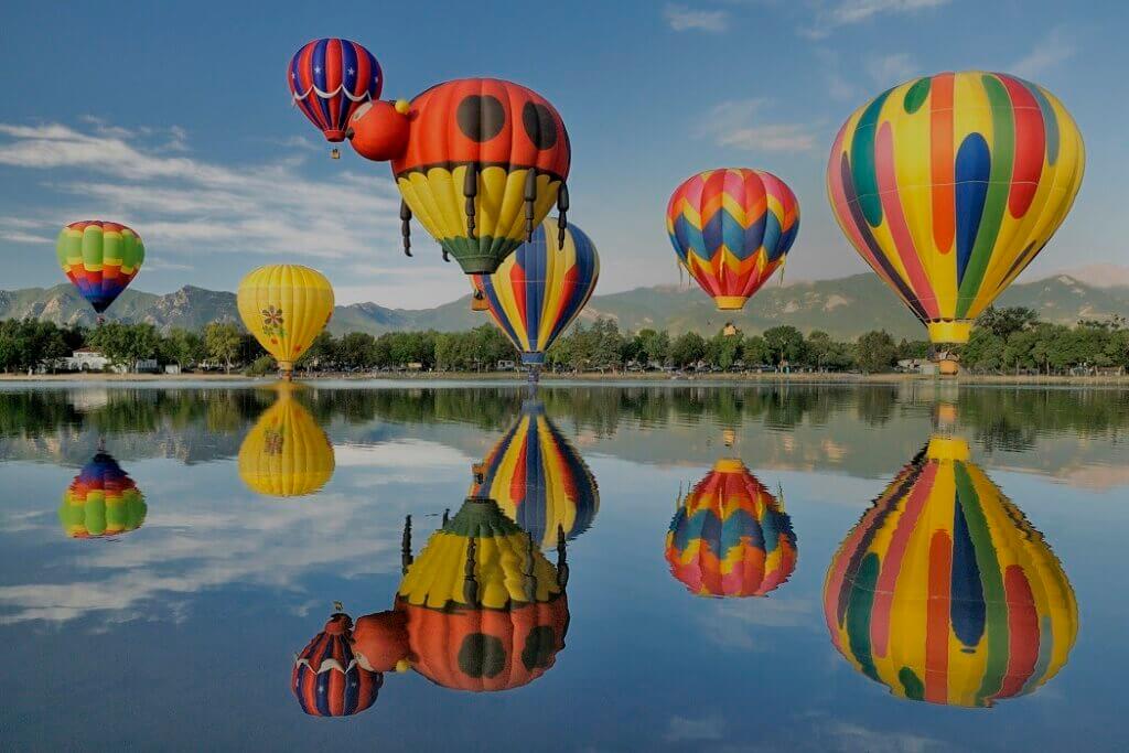 Hot-air balloon: khinh khí cầu