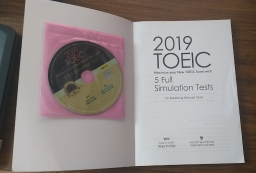 2019 TOEIC – 5 Full Simulation Tests 