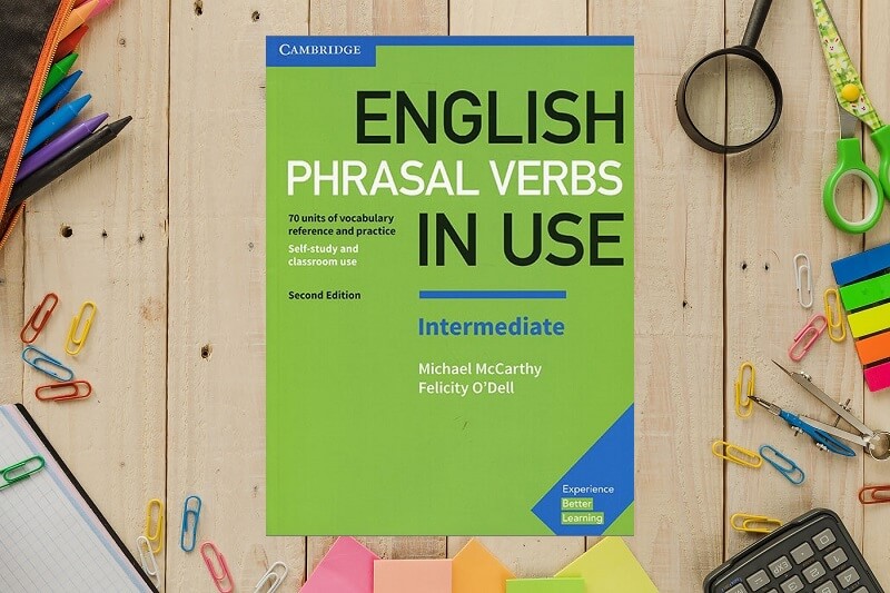 Download English Phrasal Verbs in Use Intermediate (PDF+Audio) Free