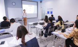 Luyện thi IELTS ở đâu tốt nhất tại TPHCM